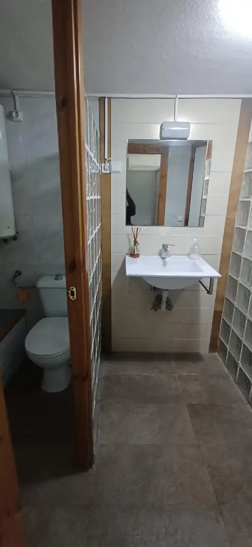 Baño de Local de alquiler en El Masnou