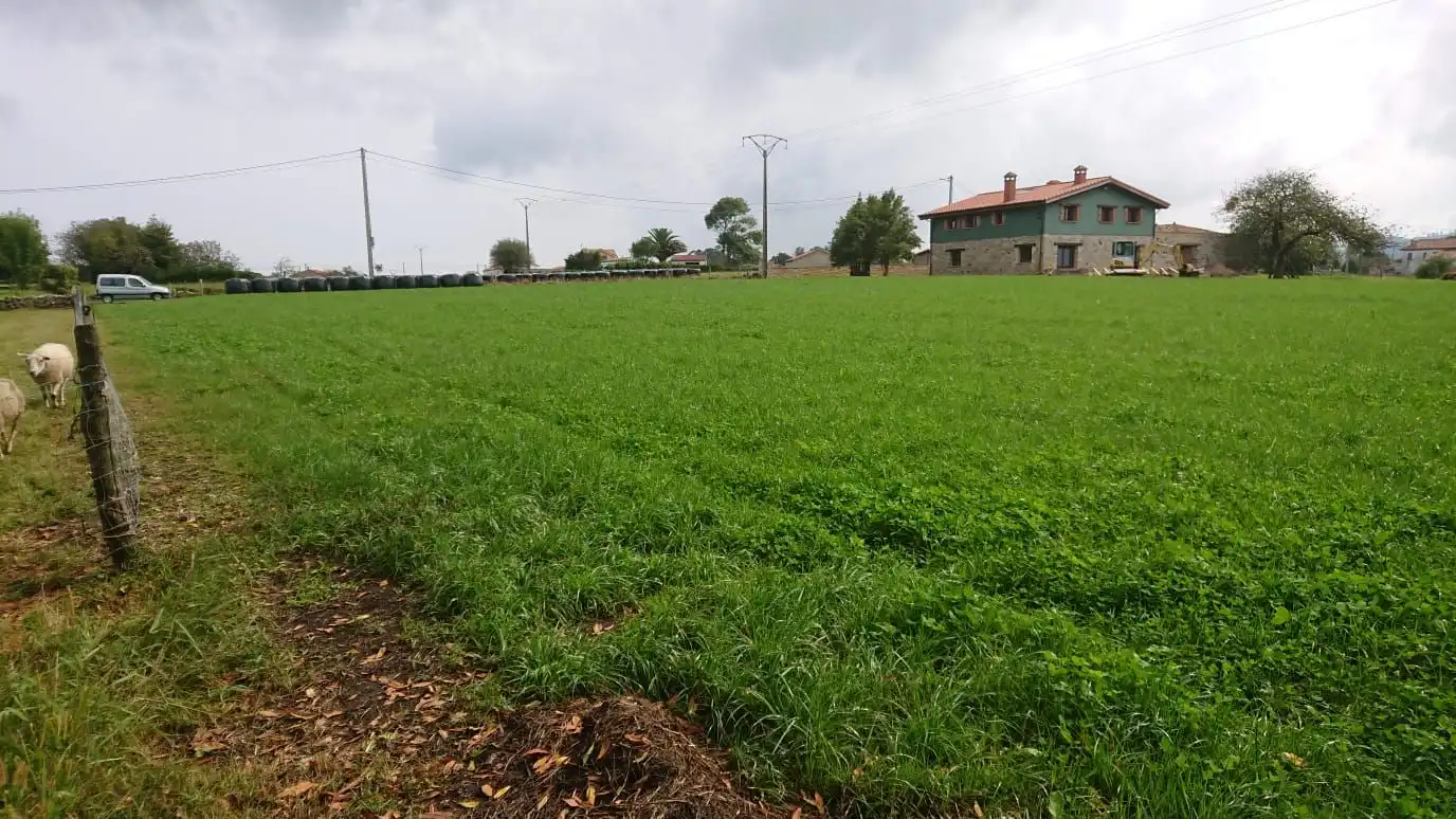 Residencial en venta en VV-4, 1, Tazones - Argüero