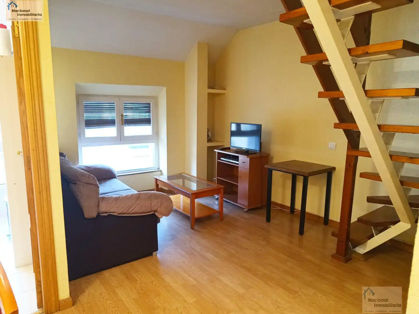 Living room of Flat for sale in Segovia  with Air Conditioner, Heating and Storage room