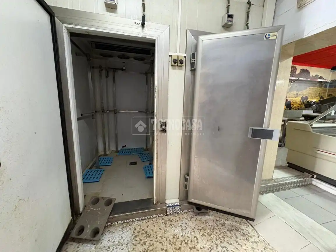 Local comercial en venda a Las Lagunas - Campano, imagen 17