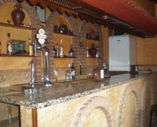 Premises for sale in Hinojosa del Duque  with Air Conditioner and Furnished