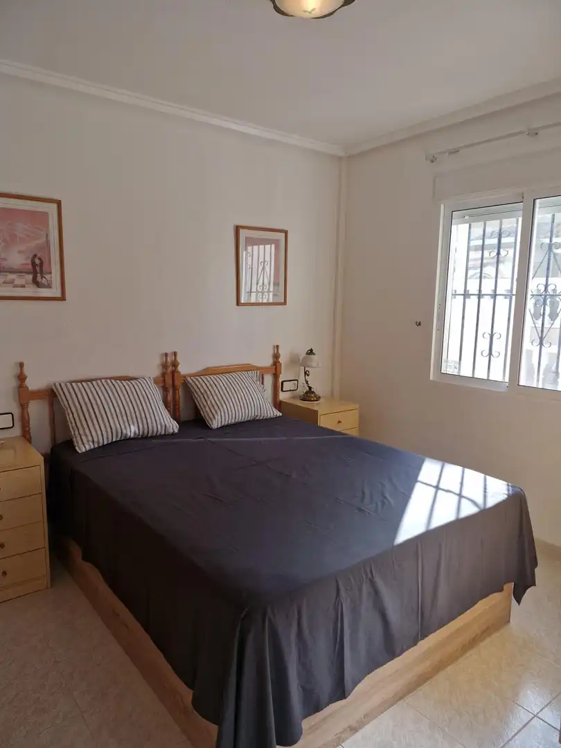 Maison mitoyenne avec piscine à louer à Playa de los Locos, imagen 12