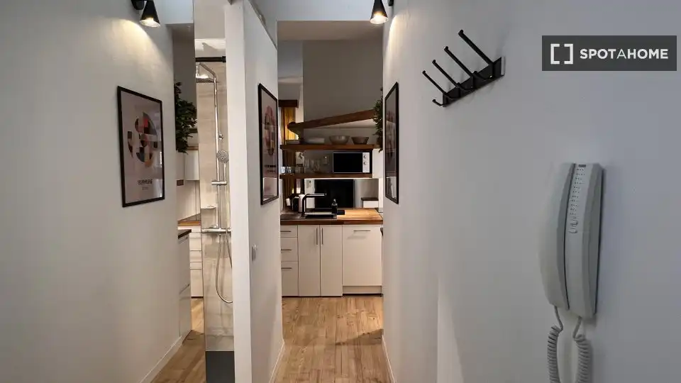 Habitación en Cortes - Huertas