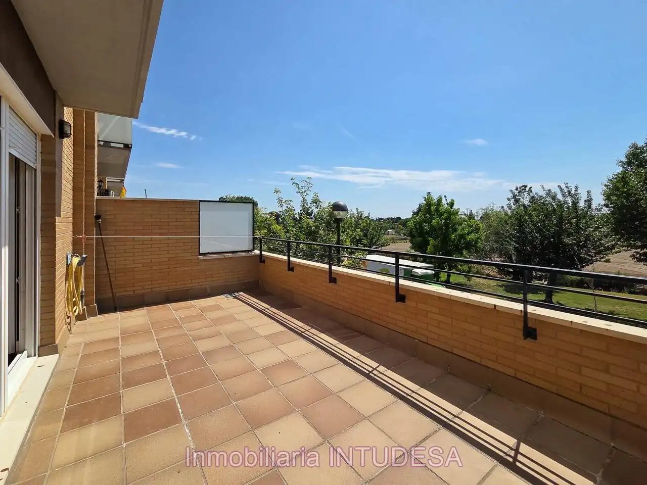 Terraza de Casa adosada en venta en Murchante con Calefacción, Jardín privado y Parquet