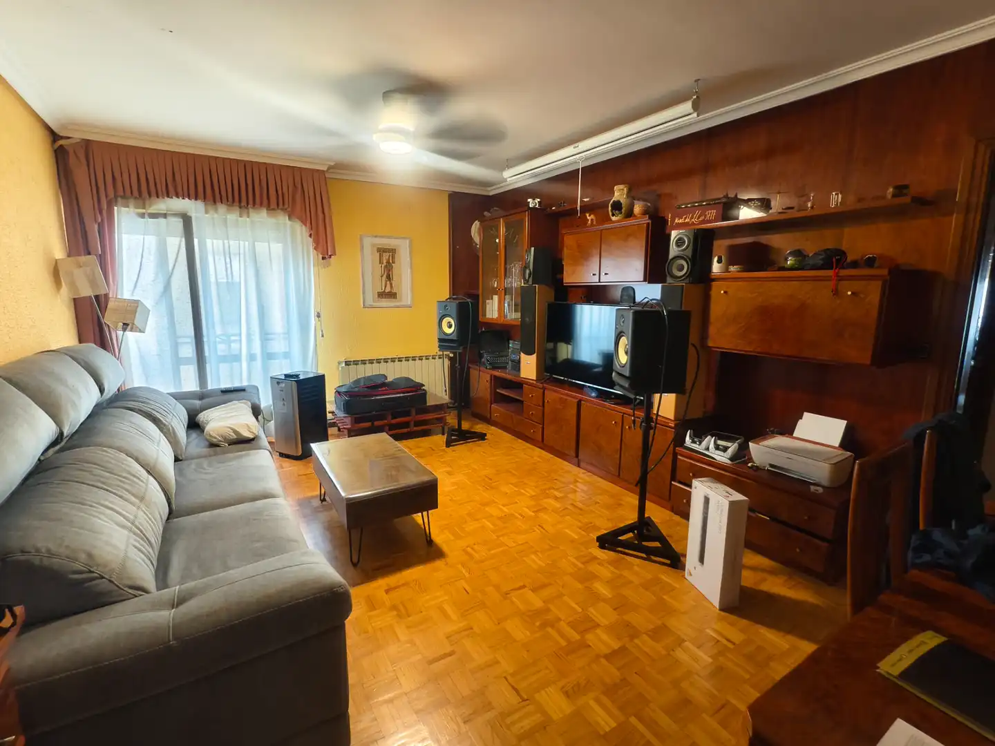 Living room of Flat for sale in Villamuriel de Cerrato  with Heating, Storage room and Furnished