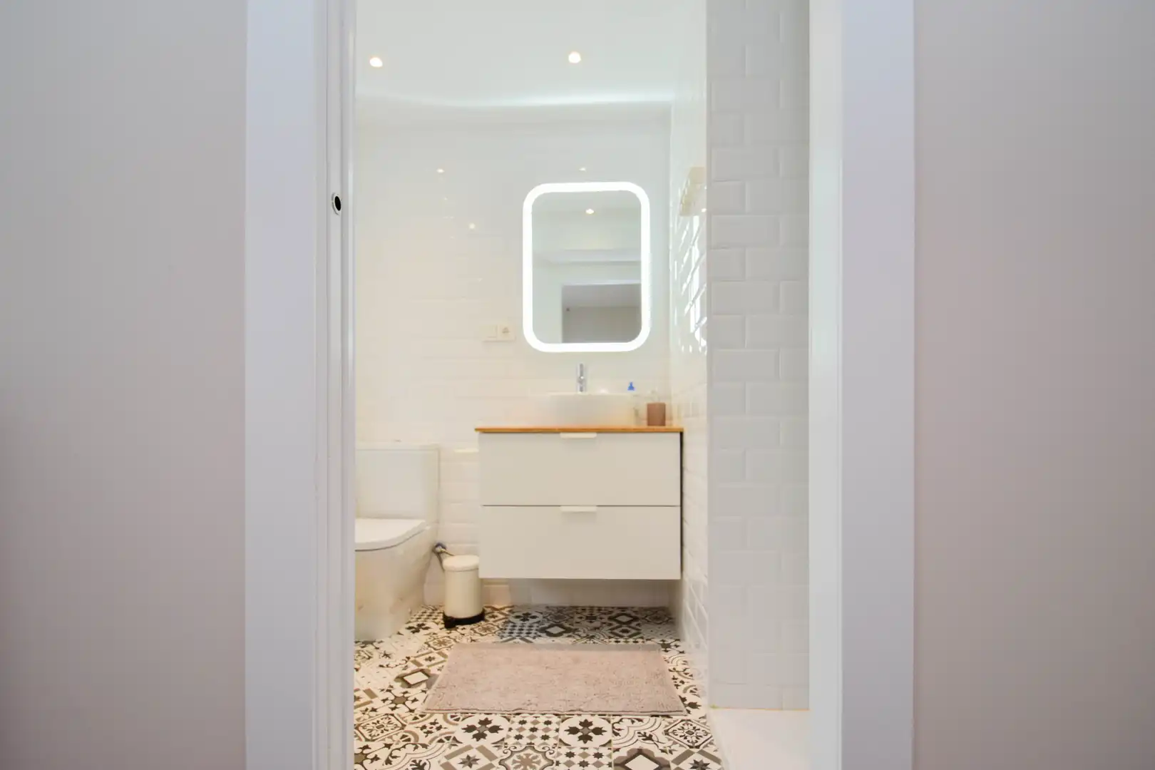 Baño de Piso en venta en Sierra Nevada con Calefacción, Terraza y Amueblado