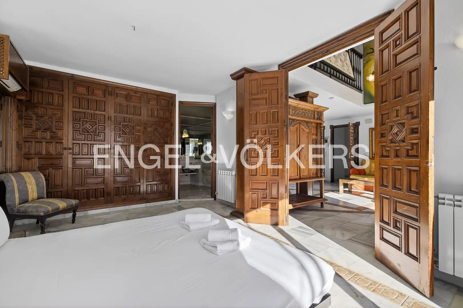 Bedroom of Houses for sale in Sevilla  with Air Conditioner, Heating and Parquet flooring
