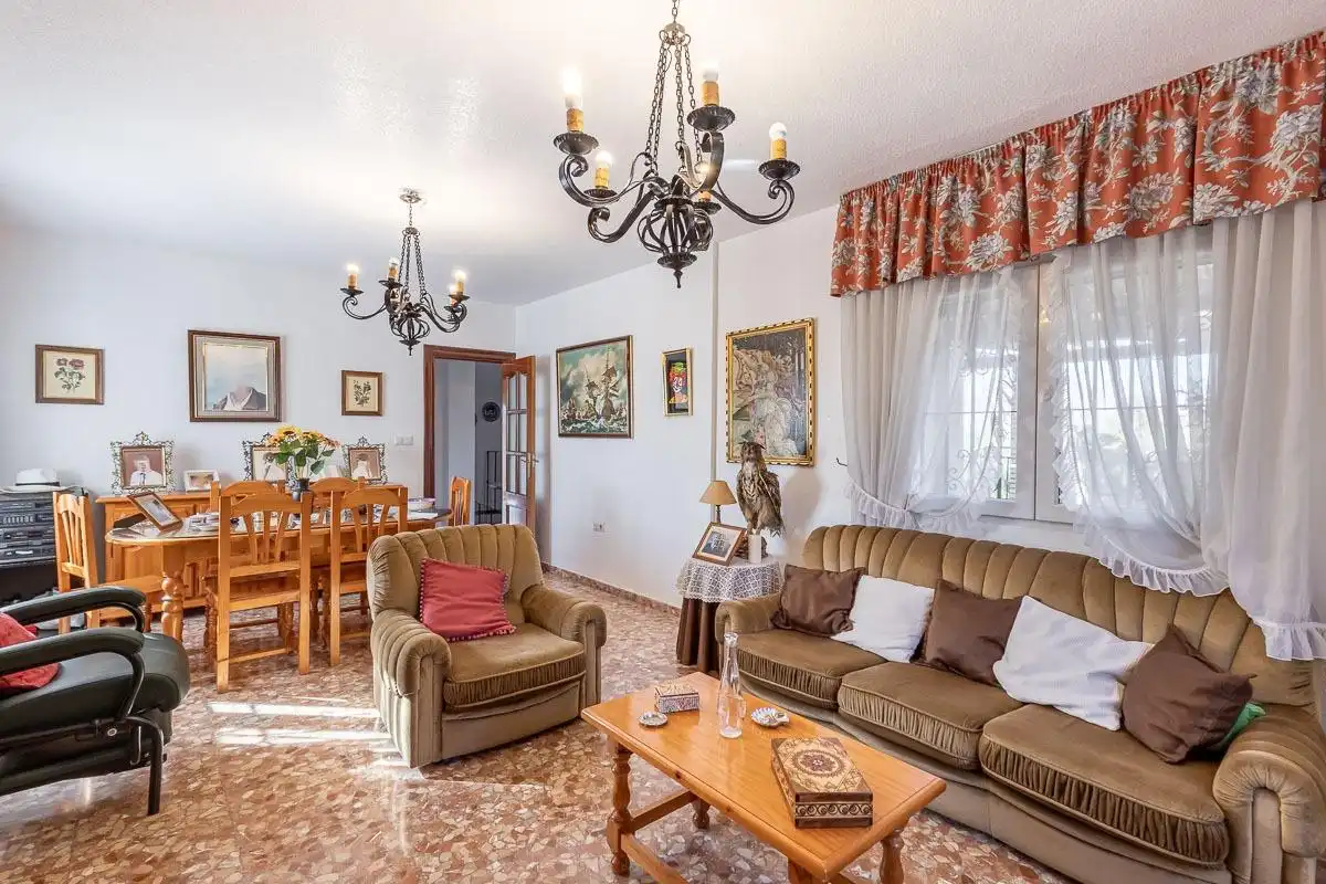 Chalet con piscina en venta en Atarfe, imagen 7
