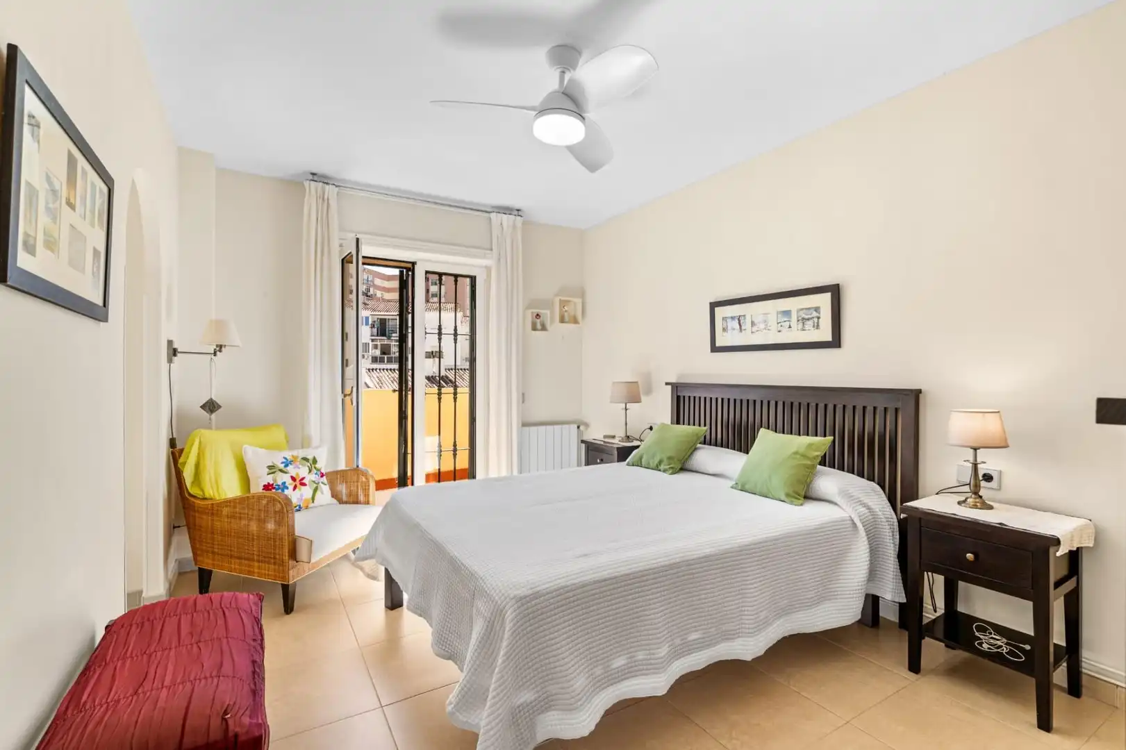 Bedroom of Detached homes for sale in Fuengirola  with Air Conditioner, Private garden and Terrace