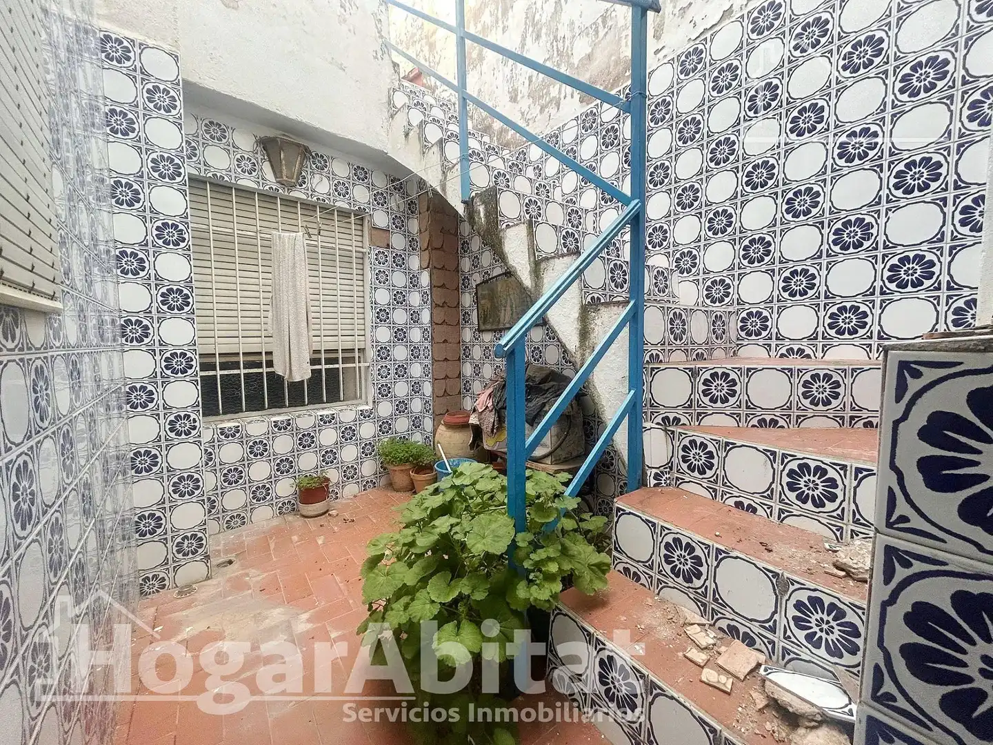 Vista exterior de Casa o chalet en venta en Sagunto / Sagunt con Terraza