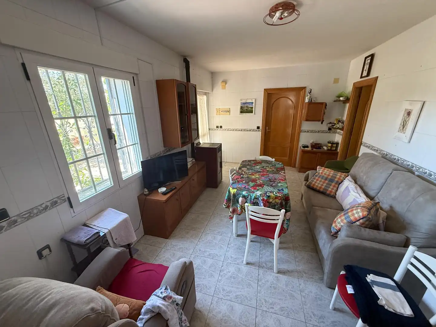 Sala de estar de Casa o chalet en venta en La Torre con Calefacción y Piscina