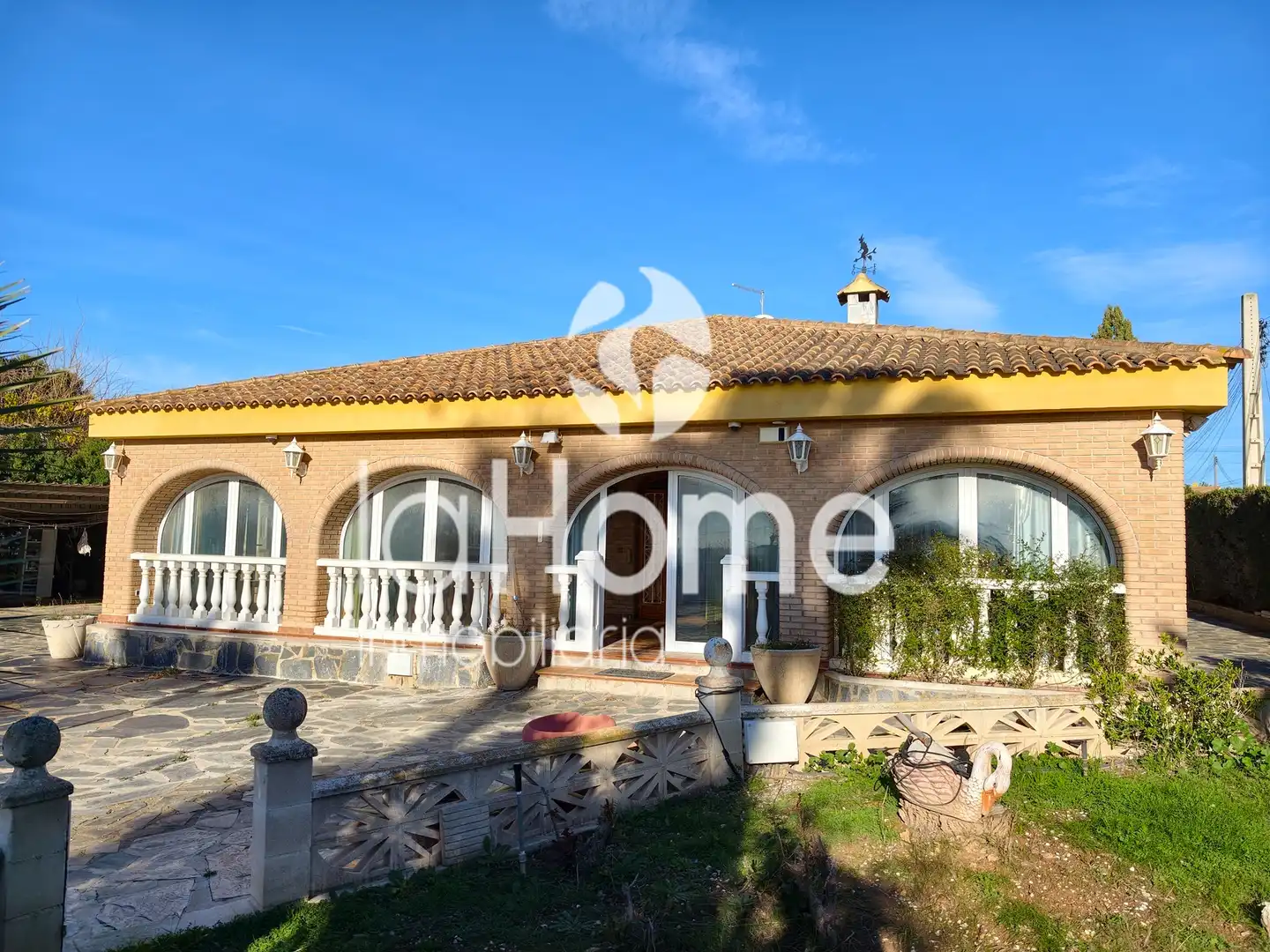 Vista exterior de Casa o chalet en venta en Llíria con Aire acondicionado, Jardín privado y Terraza