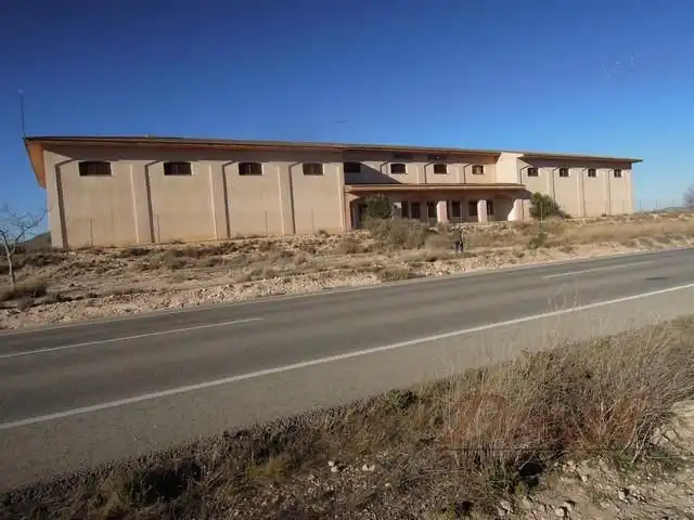 Local comercial en venta en Las Virtudes