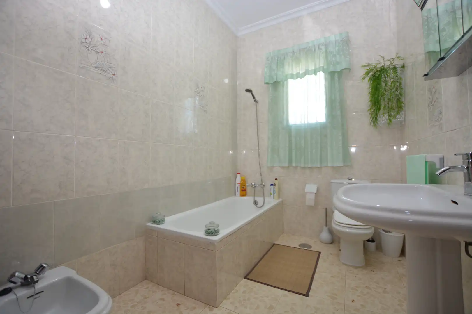 Casa adosada en venta en Calle Juan Ramón Jiménez, Olivares