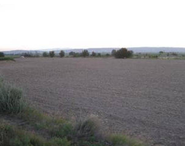 Terreno en Venta en Pre. Valdepuy, N.polig 201, P.parc, Po.178 en Fuentes de Ebro