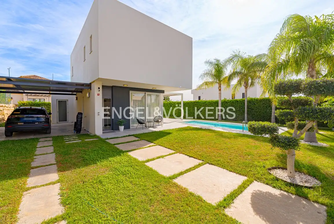 Maison avec piscine à vendre à Golf Bahía, imagen 5