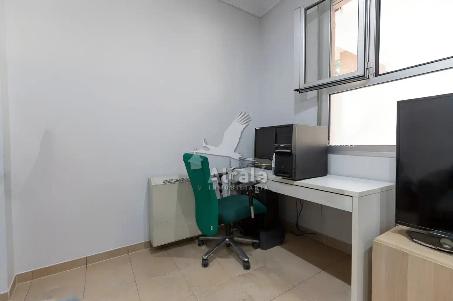 Piso en venta en Madrid con Calefacción, Jardín privado y Piscina