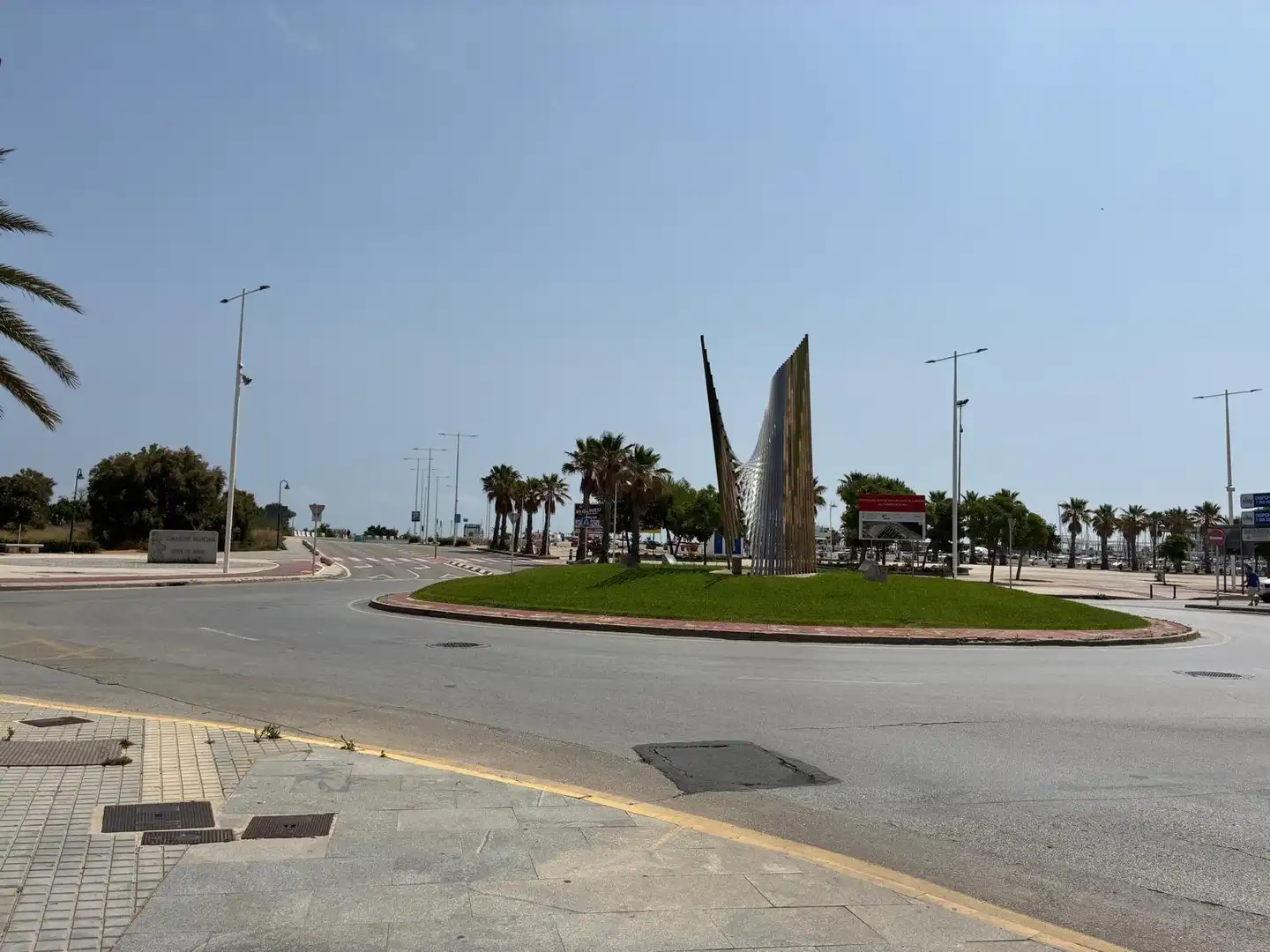Exterior view of Commercial properties for sale in Dénia  with Air Conditioner