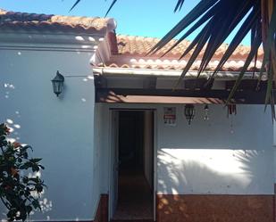 Vista exterior de Casa o xalet en venda en Chiclana de la Frontera