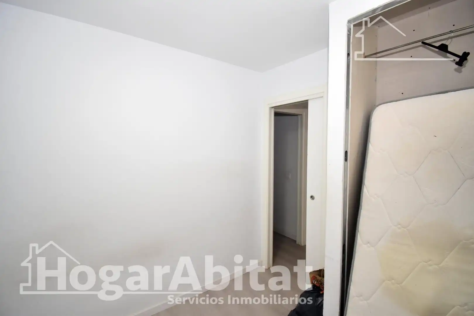 Dormitori de Pis en venda en Castellón de la Plana / Castelló de la Plana amb Aire condicionat i Terrassa