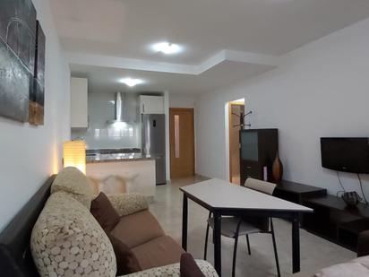 Sala d'estar de Apartament en venda en Algeciras amb Moblat, Forn i Rentadora