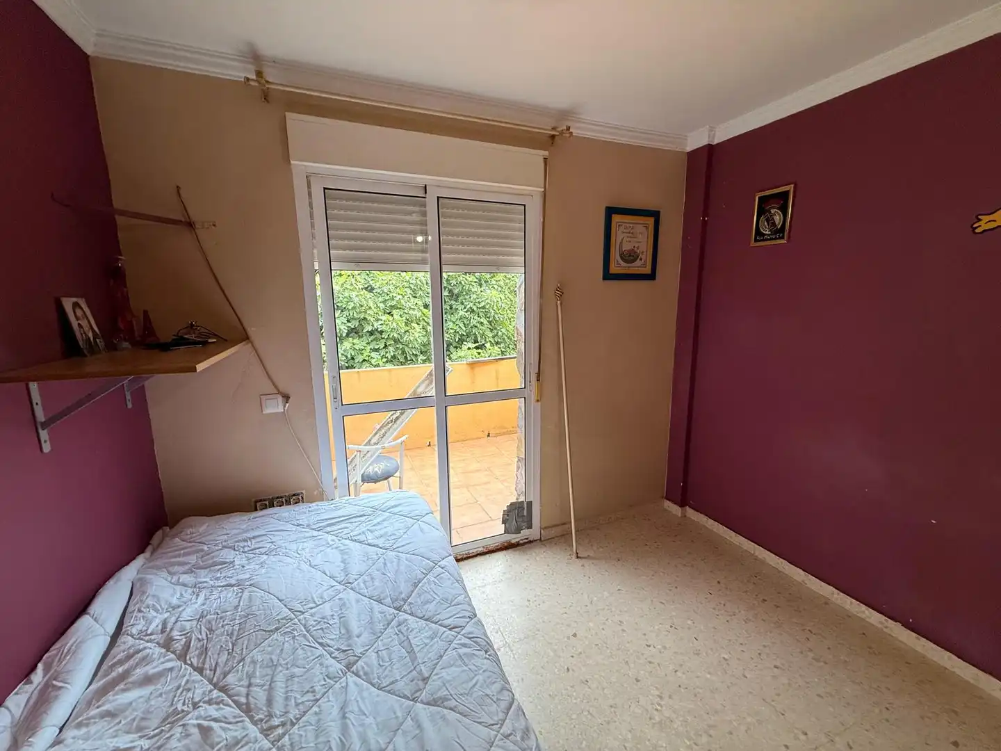 Habitación de Casa adosada en venta en Algeciras con Terraza