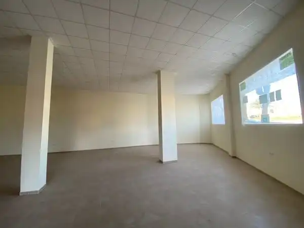 Local comercial en venda a Novelda, imagen 8