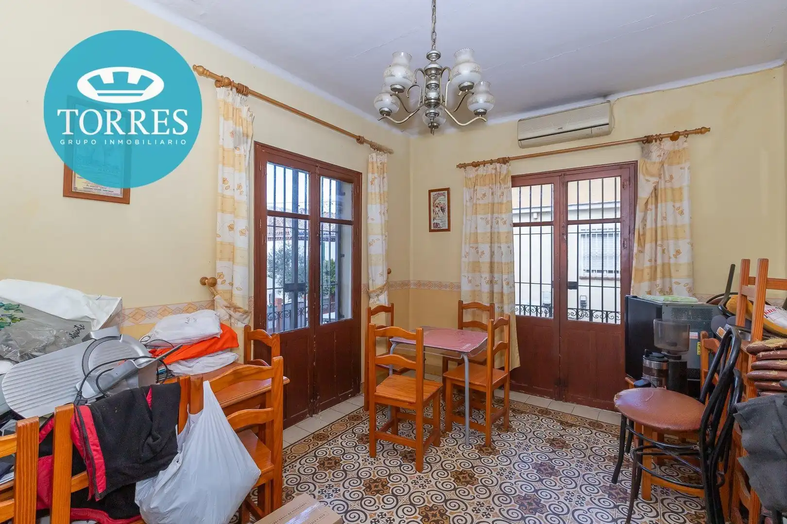 Esszimmer von Gebäude zum Verkauf in Málaga