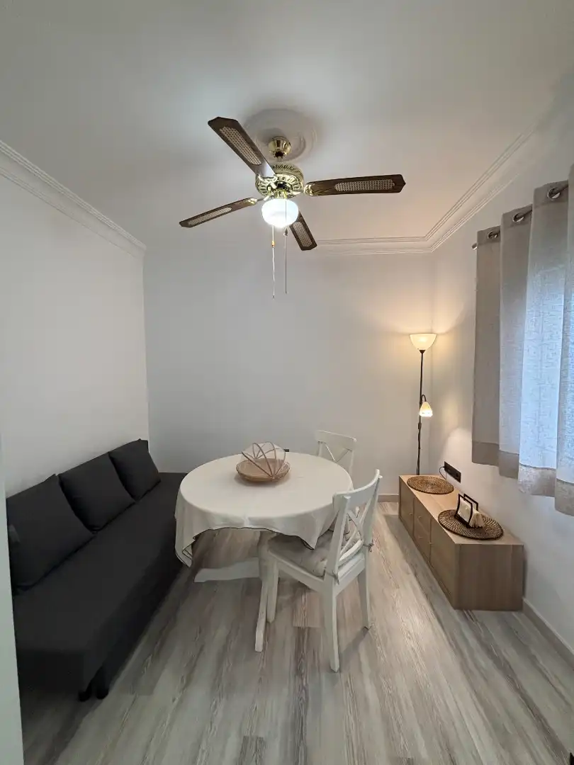 Comedor de Casa adosada en venta en Mairena del Aljarafe con Jardín privado, Parquet y Terraza