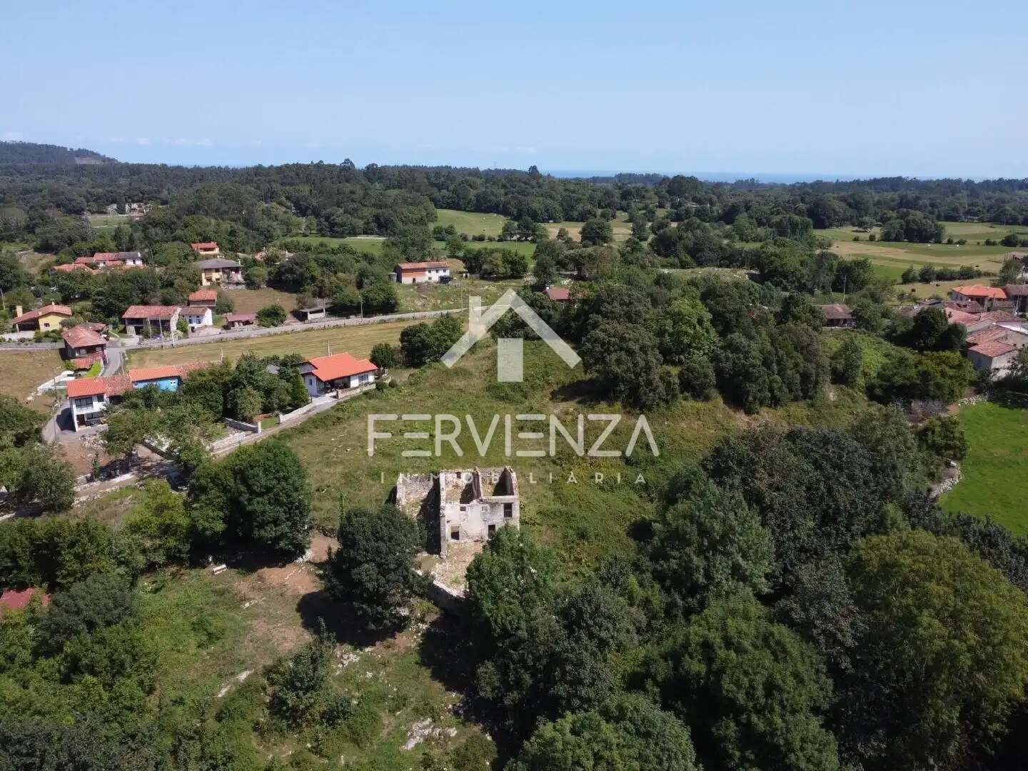 Houses for sale in Posada - Barro