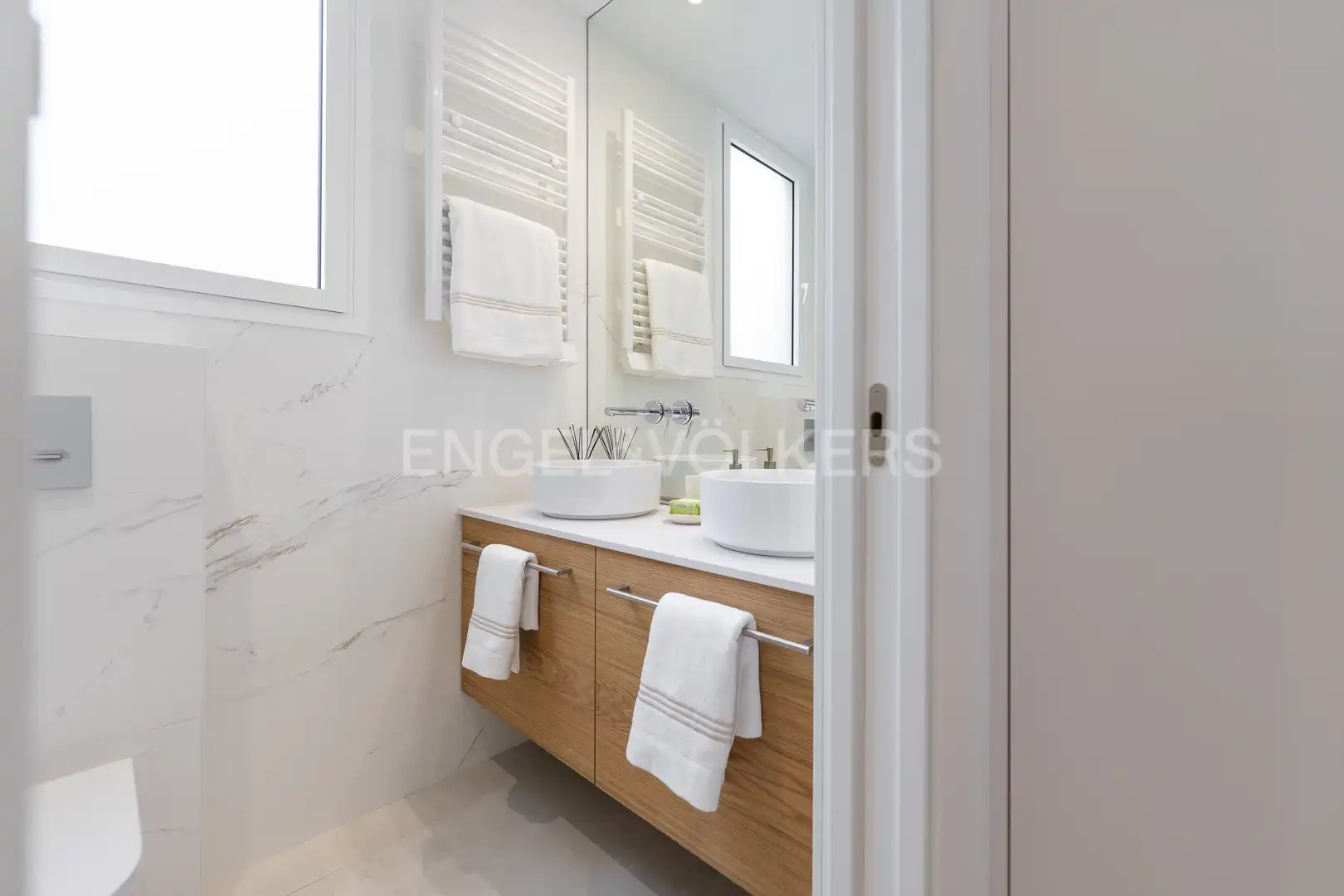 Badezimmer von Wohnung zur Miete in Madrid mit Klimaanlage, Heizung und Möbliert