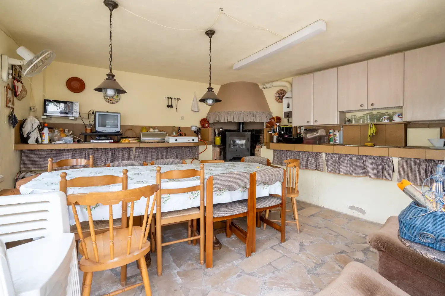 Kitchen of Houses for sale in Aldover  with Air Conditioner, Private garden and Terrace