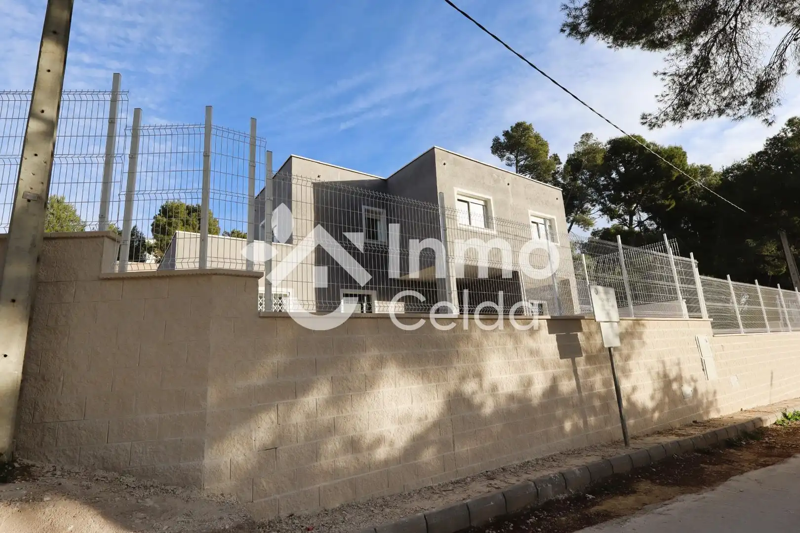 Einfamilien-Reihenhaus zum Verkauf in Calle Camino los Felipes- Calicanto A, Cortes - Huertas