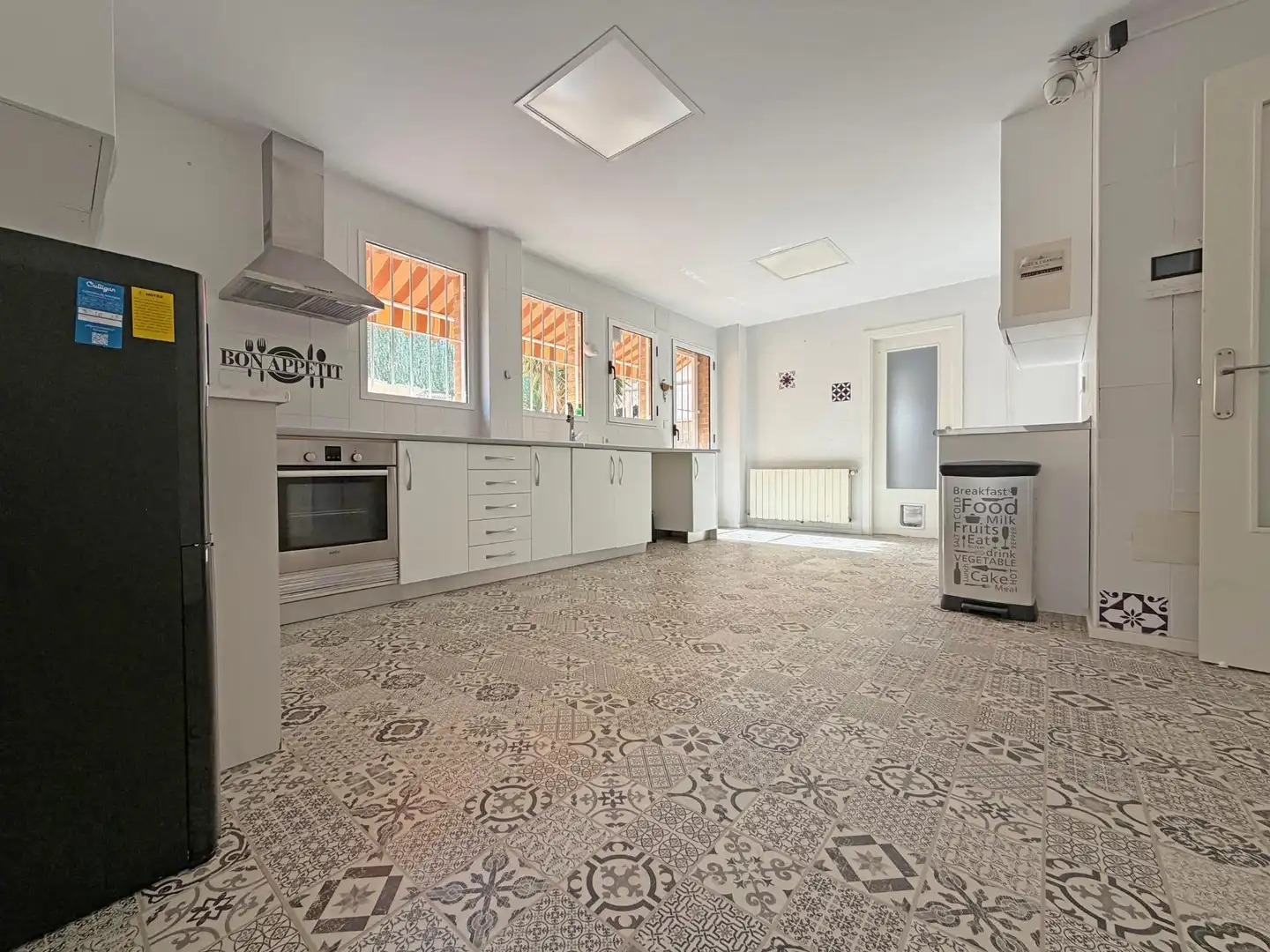 Cocina de Casa o chalet en venta en Alicante / Alacant con Calefacción, Jardín privado y Terraza