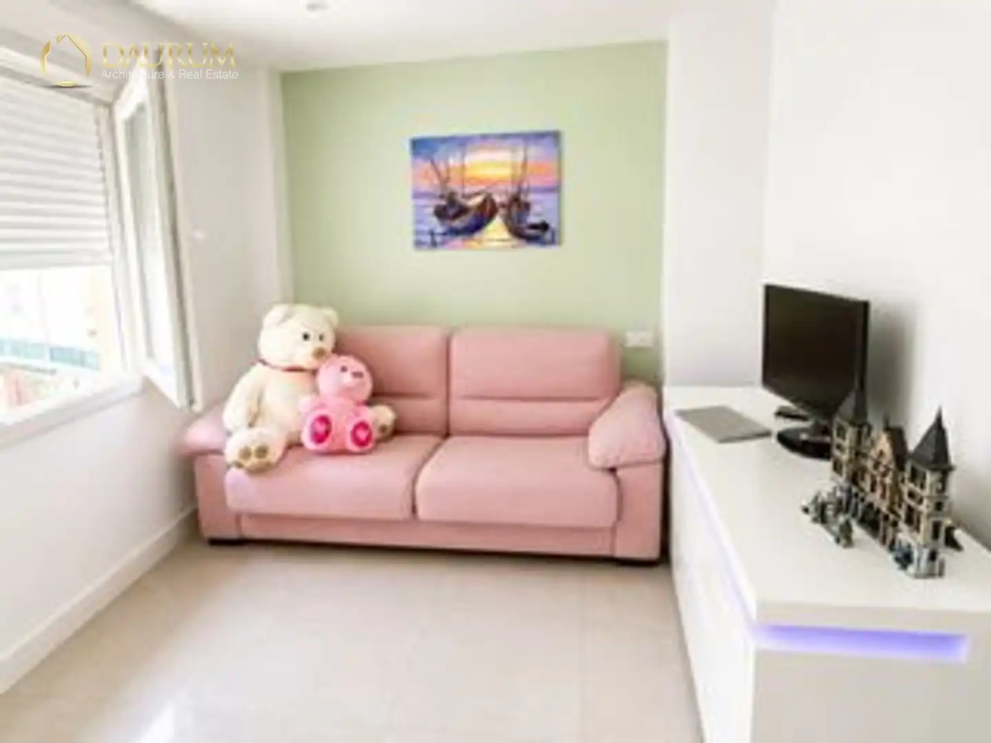 Living room of Flat for sale in Málaga  with Air Conditioner, Heating and Terrace