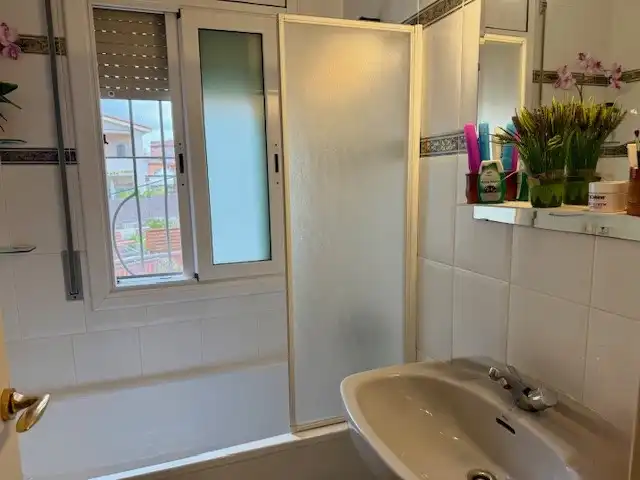 Bathroom of Detached homes for sale in Parets del Vallès  with Air Conditioner, Heating and Private garden
