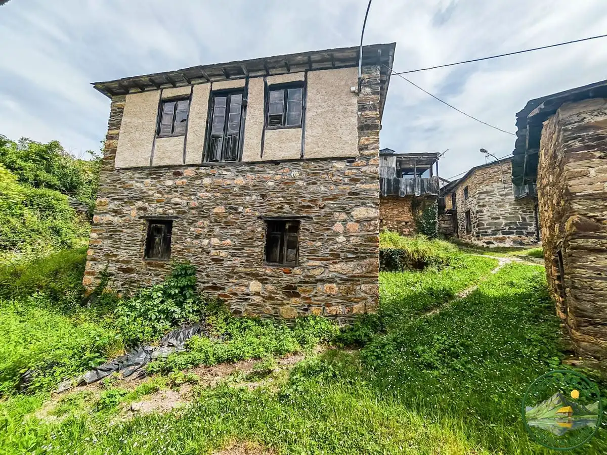Casa a schiera con giardino in vendita a Borrenes, imagen 5