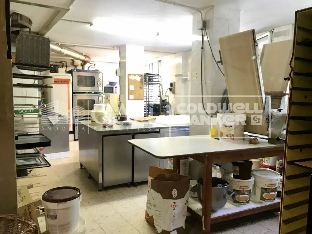 Business premises to rent in Encamp pueblo, imagen 4