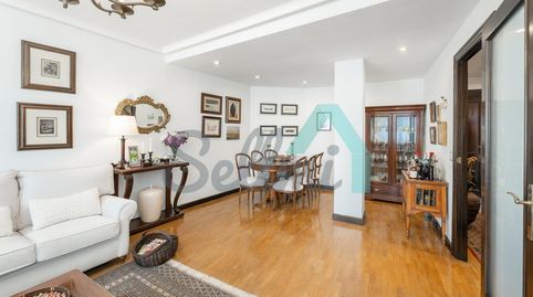 Foto 5 von Maisonette zum Verkauf in Vázquez de Mella, Vallobín, Oviedo