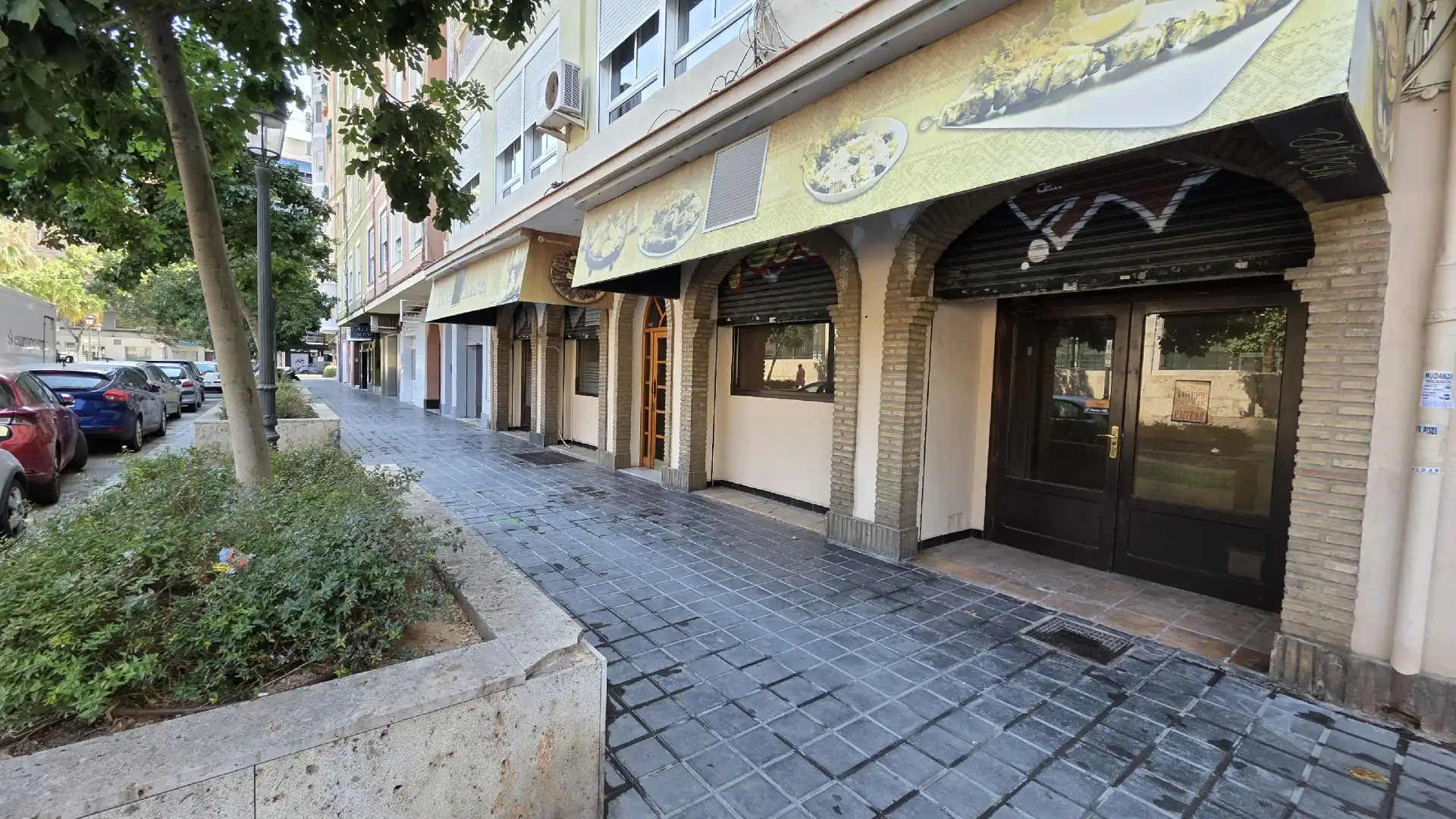 Vista exterior de Local en venta en Valencia con Aire acondicionado y Terraza