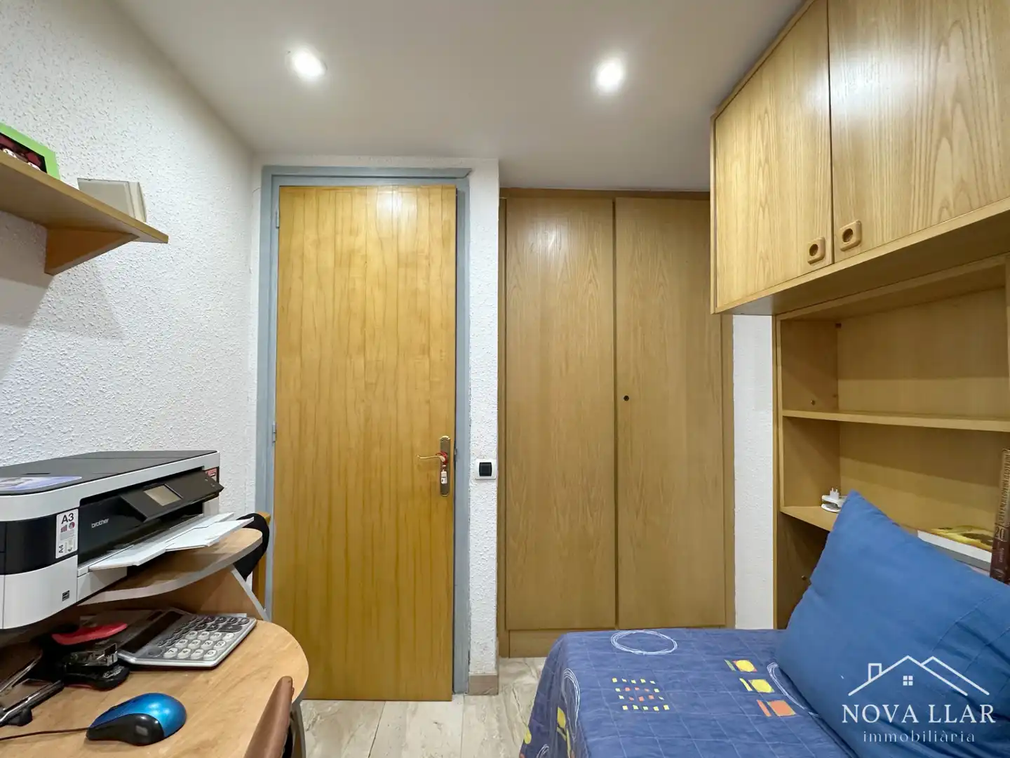 Dormitori de Casa adosada en venda en Gombrèn amb Calefacció, Parquet i Forn