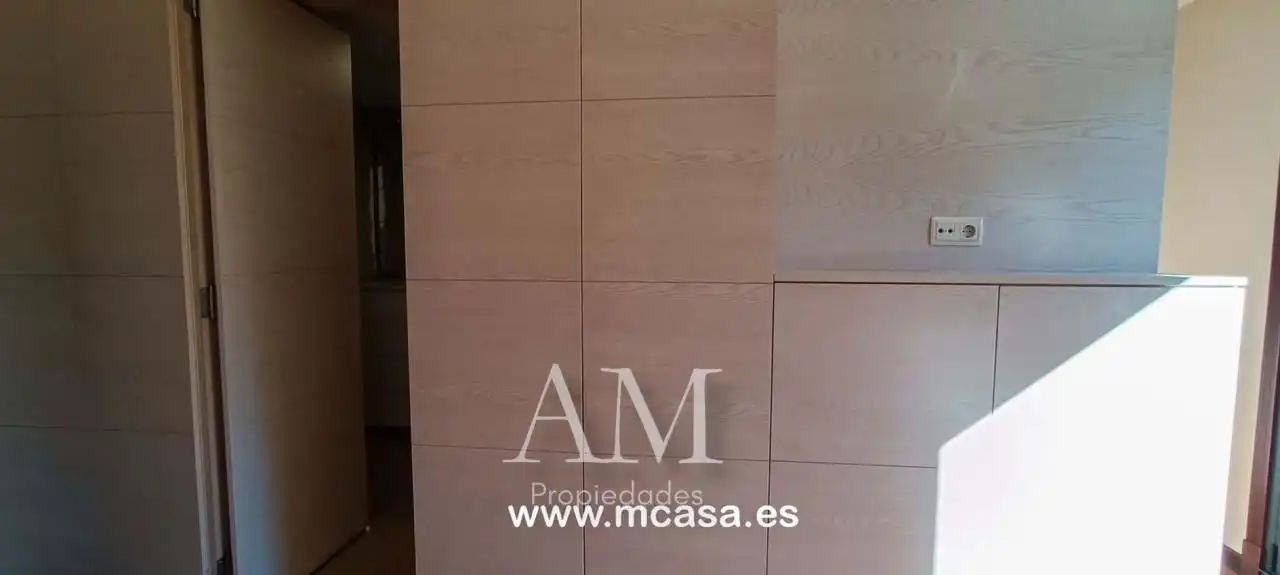 Casa o xalet en venda en Vigo  amb Calefacció, Jardí privat i Terrassa