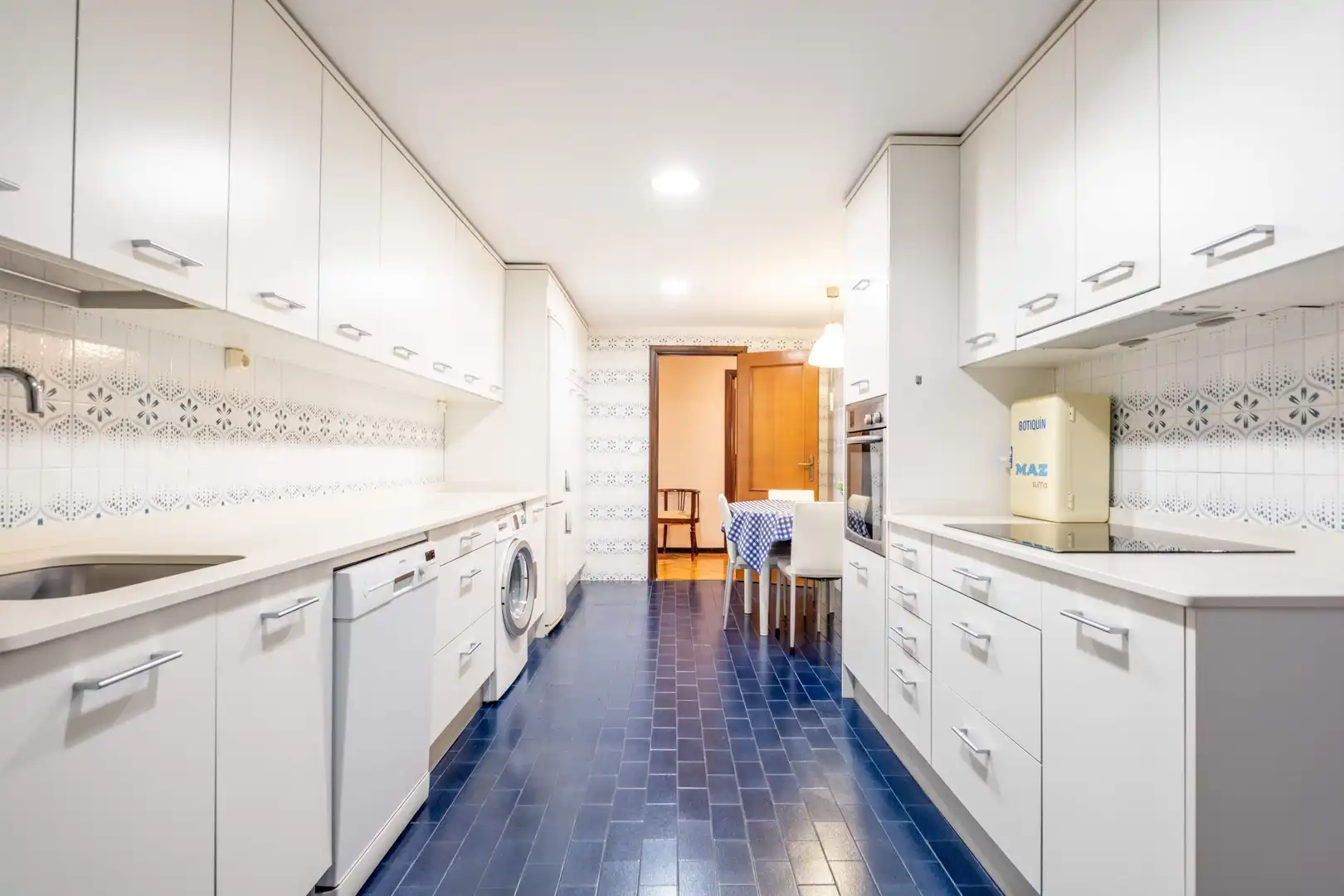 Cocina de Piso en venta en Zaragoza con Calefacción, Terraza y Balcón
