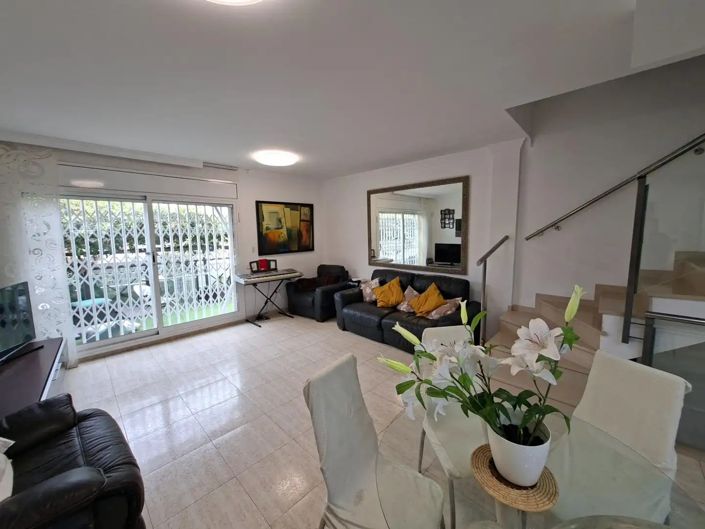 Living room of Detached homes for sale in Calafell  with Air Conditioner, Private garden and Terrace
