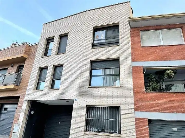 Appartement à vendre à Carrer Maura Mercader 10, imagen 2