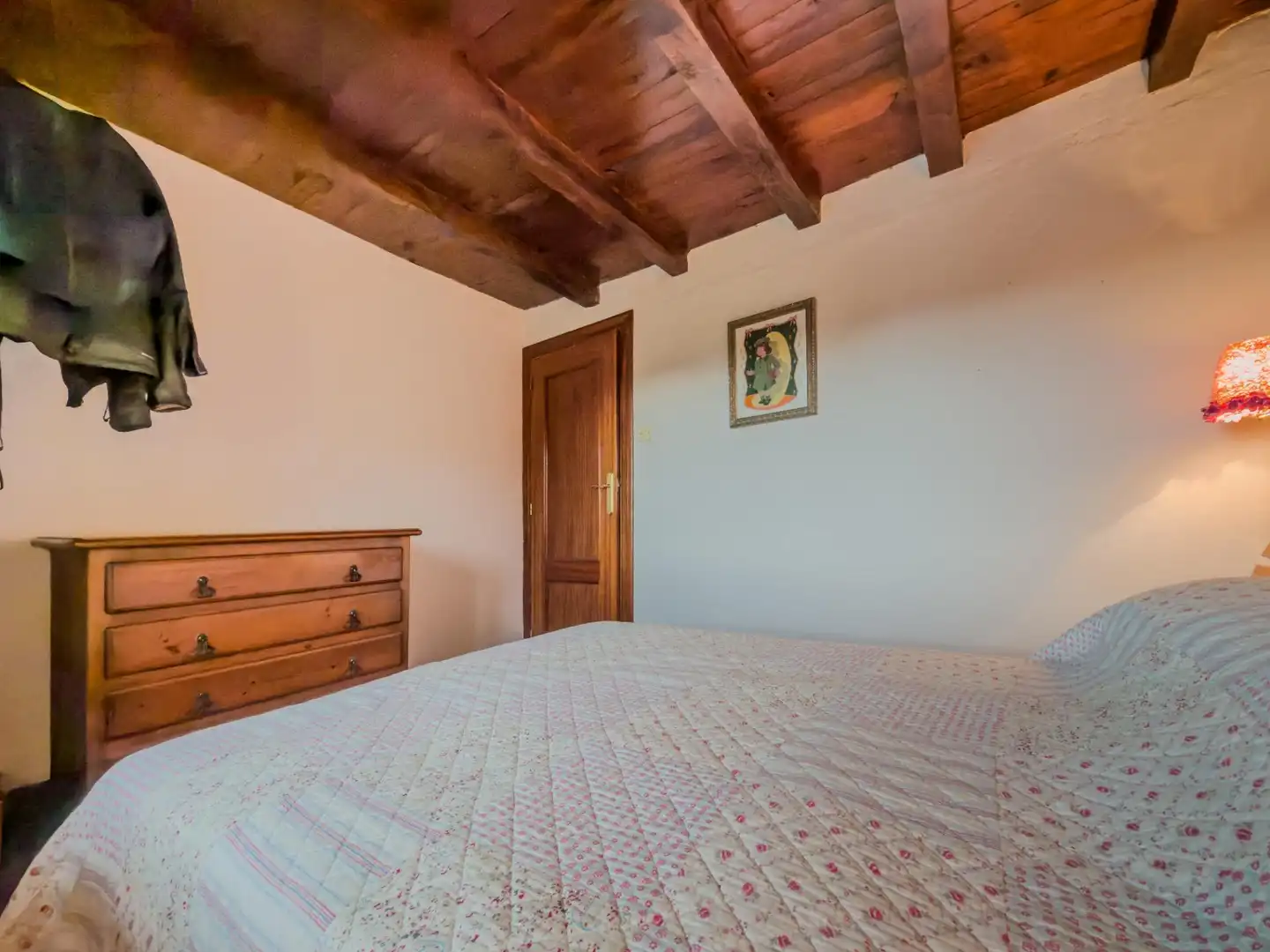 Habitación de Casa adosada en venta en Merindad de Valdeporres con Calefacción