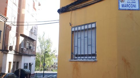 Foto 5 de Casa adosada en venda a Calle Guillermo Marconi, Oliver, Zaragoza Capital