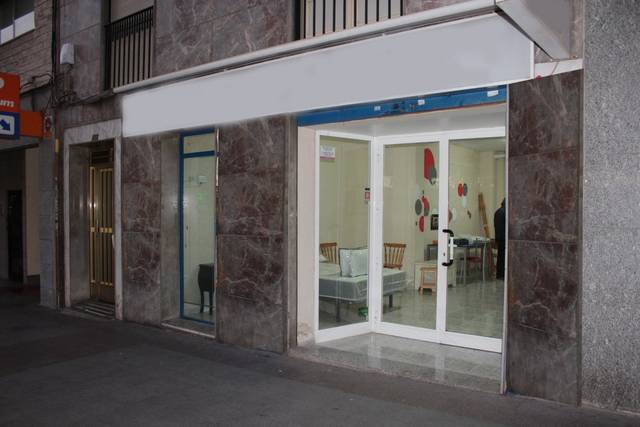 Local comercial en Venta en El Toscar