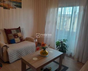 Sala d'estar de Pis en venda en  Madrid Capital amb Calefacció