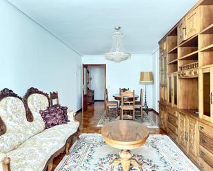 Sala d'estar de Pis de lloguer en  Pamplona / Iruña amb Calefacció